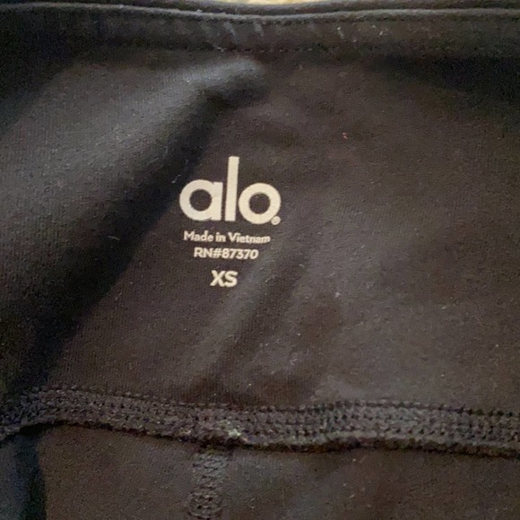 Alo yoga black moto legging sz xs - Picture 4 of 5